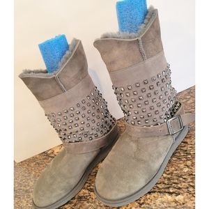 Koolaburra by UGG Taylor Studded Boots